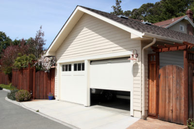 DETACHED GARAGE